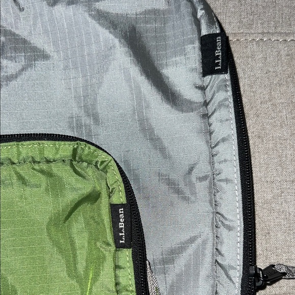 L.L. Bean Two-Tone Toiletry Gray and Green Bags - Picture 2 of 4